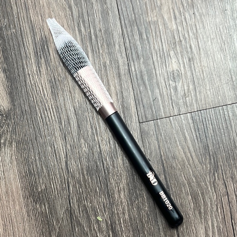 BYOD Blush Brush BB1020